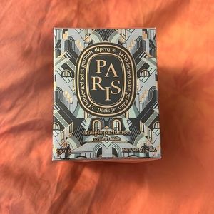 NEW DIptyque Paris city candle